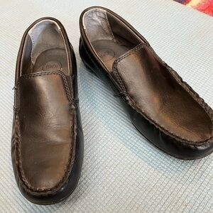 Boys, black leather dress shoes slip on size 2.5
